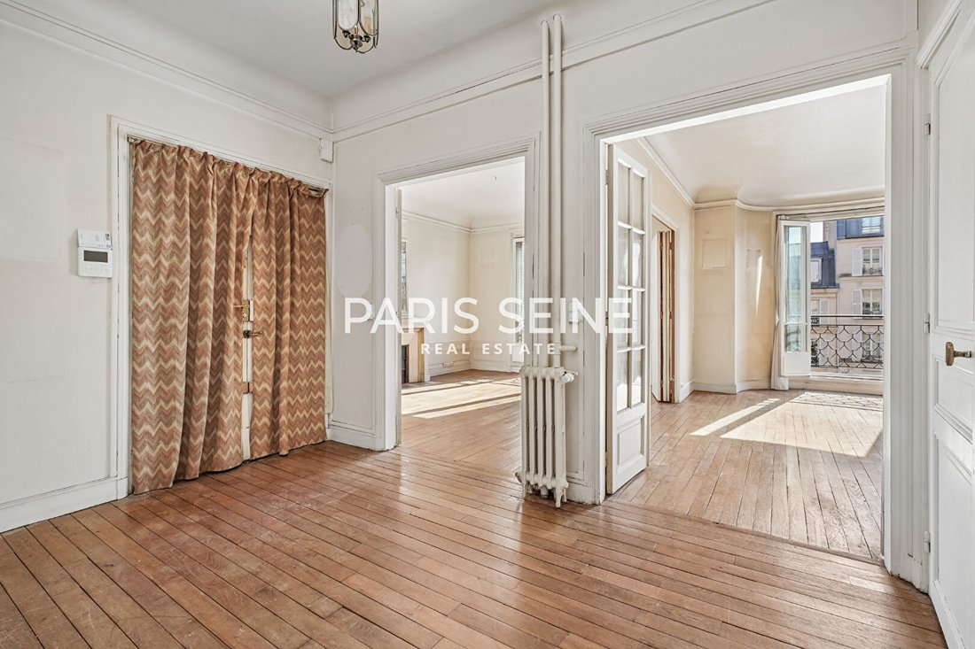 Apartment in Gros Caillou, Paris 7e Arrondissement, Paris 5 - 19011346