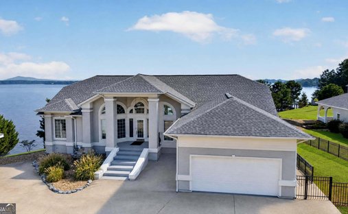 House in Centre, Alabama, United States 1