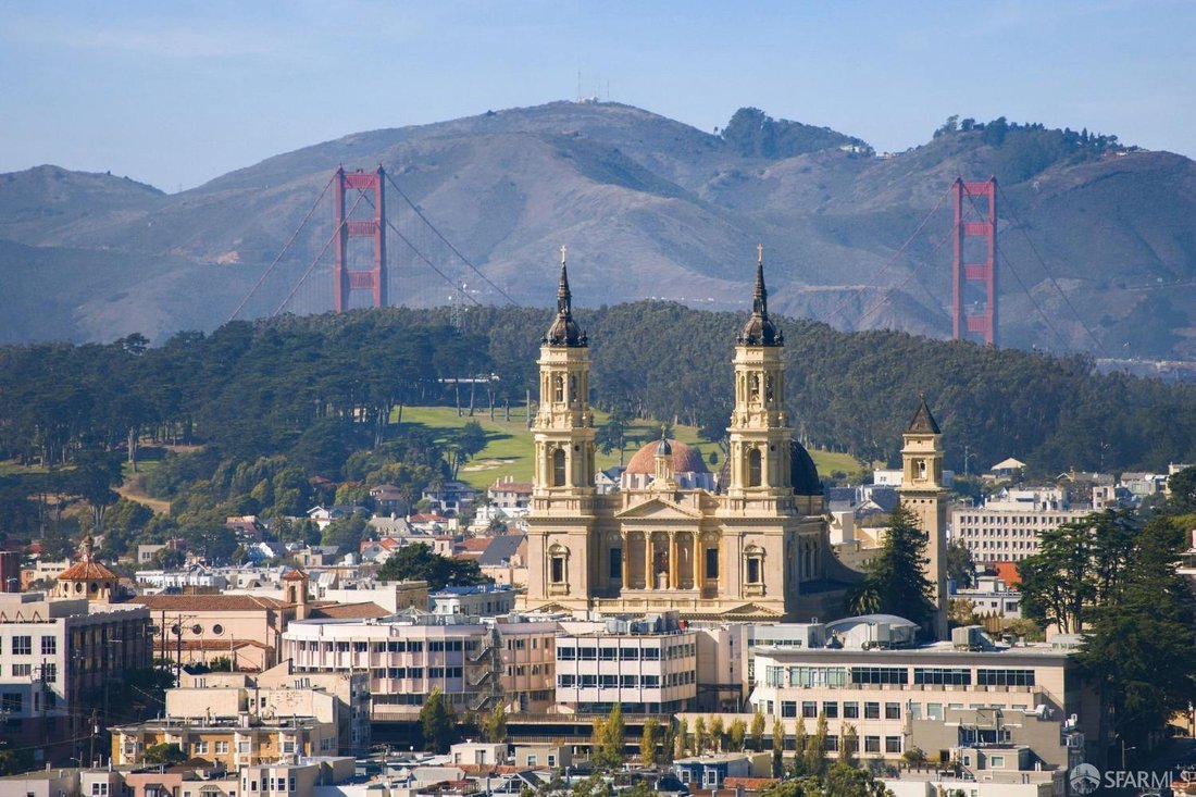 San Francisco, California, United States 5 - 19012070