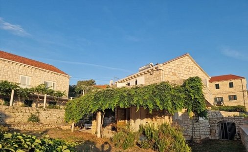 House in Lumbarda, Dubrovnik-Neretva County, Croatia 1