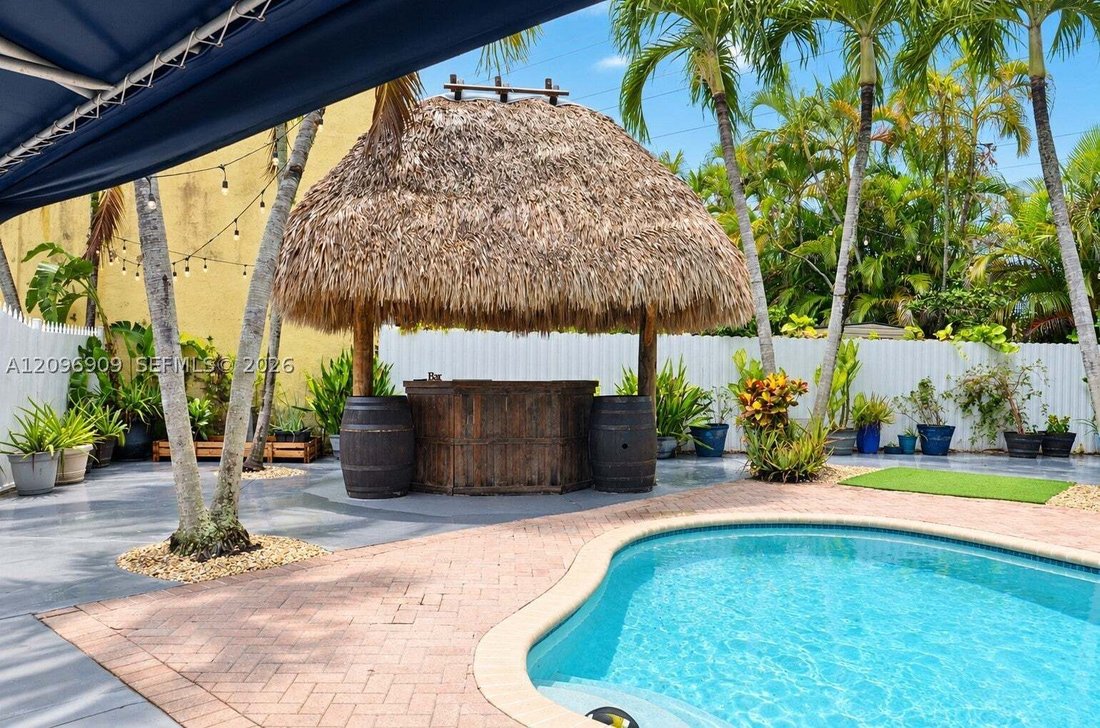 Casa a West Miami, Florida, Stati Uniti 5 - 18988330