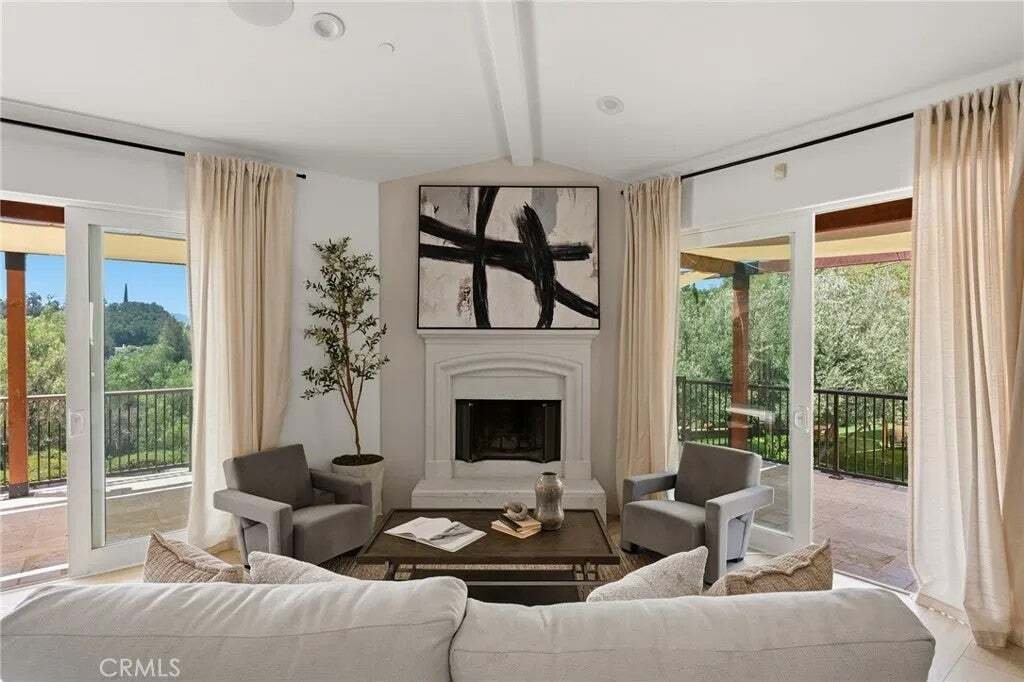 House in Agoura Hills, California, United States 2 - 19014215