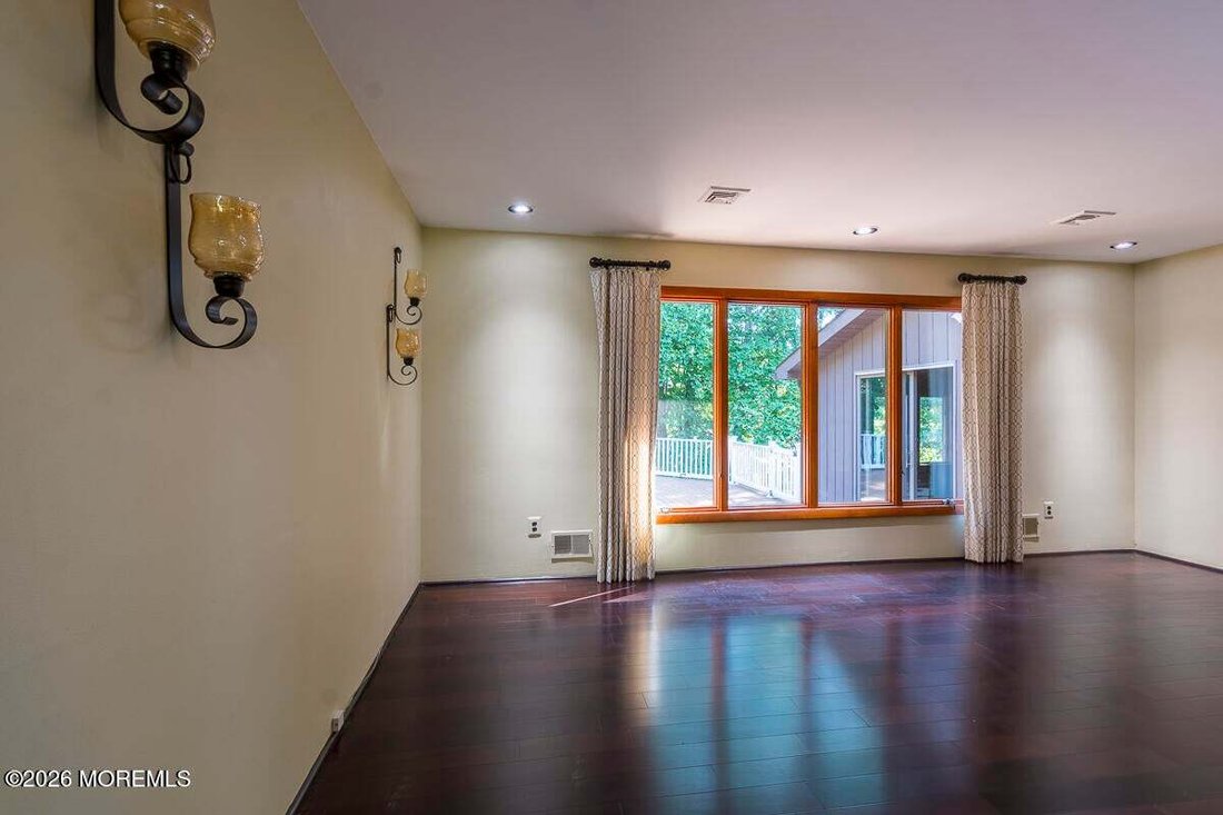 House in Holmdel, New Jersey, United States 5 - 19009108