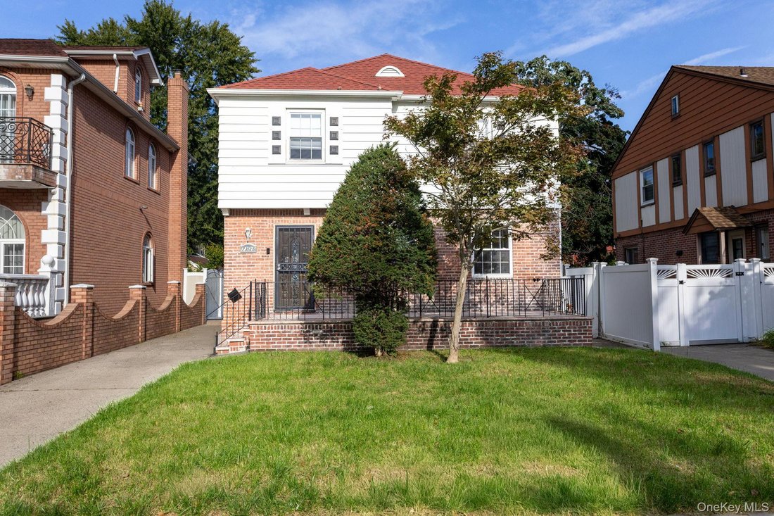 House in New York, New York, United States 1 - 19009221