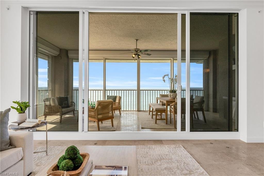 Condo in Naples, Florida, United States 4 - 19011512