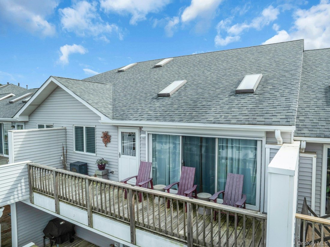 Condo in Calverton, New York, United States 5 - 19014792