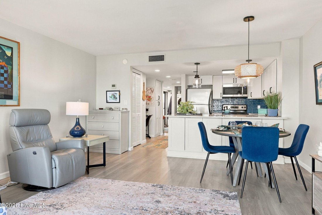Condominio en Emerald Isle, Carolina del Norte, Estados Unidos 4 - 19009672