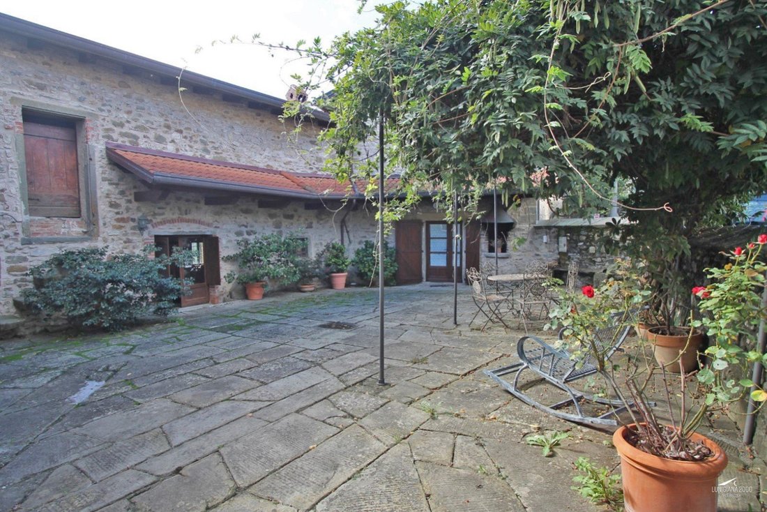 Country House in Casola in Lunigiana, Tuscany, Italy 5 - 15909033