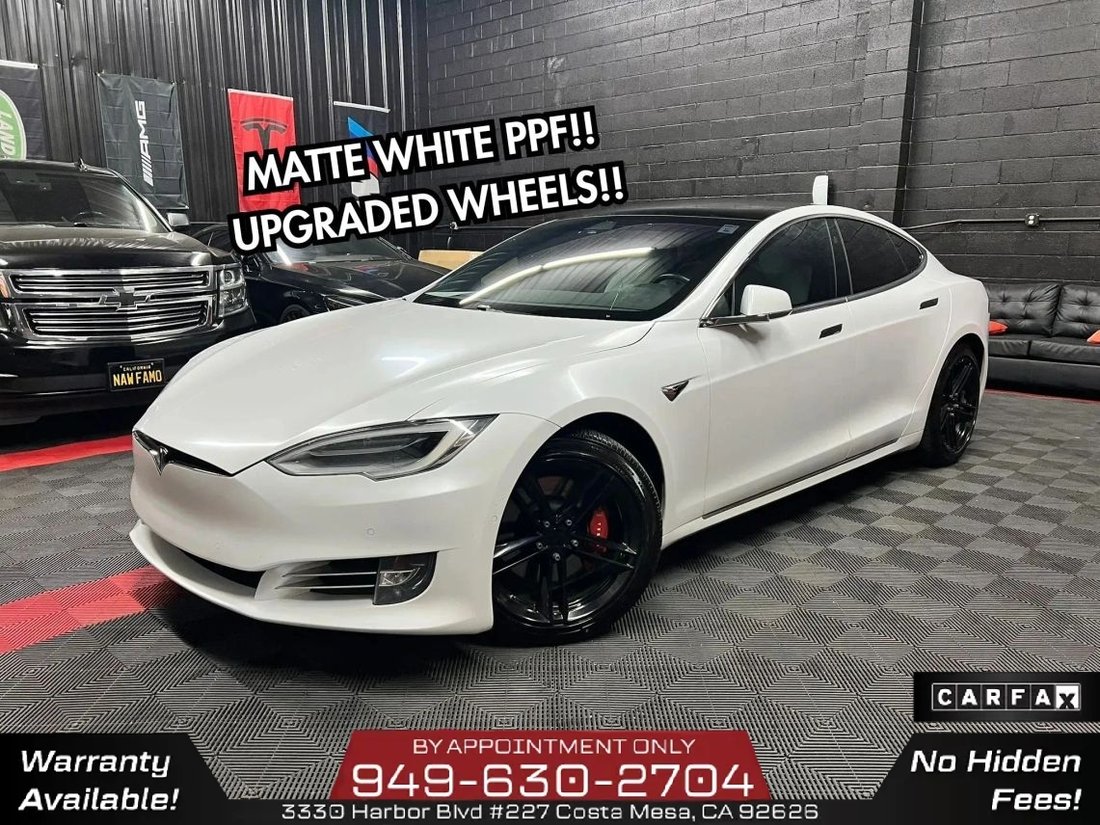 Sedan in Costa Mesa, CA, United States 1 - 19015699