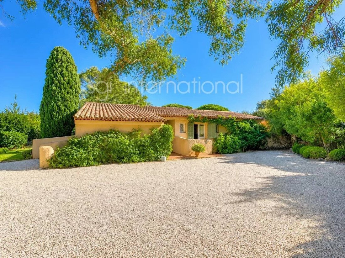 Haus in Zone Ouest Urbaine, Sankt Tropez, Frankreich 1 - 18437093