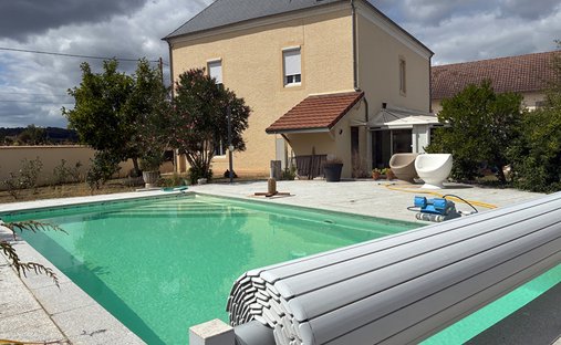 Villa in Arthez-de-Bearn, Nouvelle-Aquitaine, France 1
