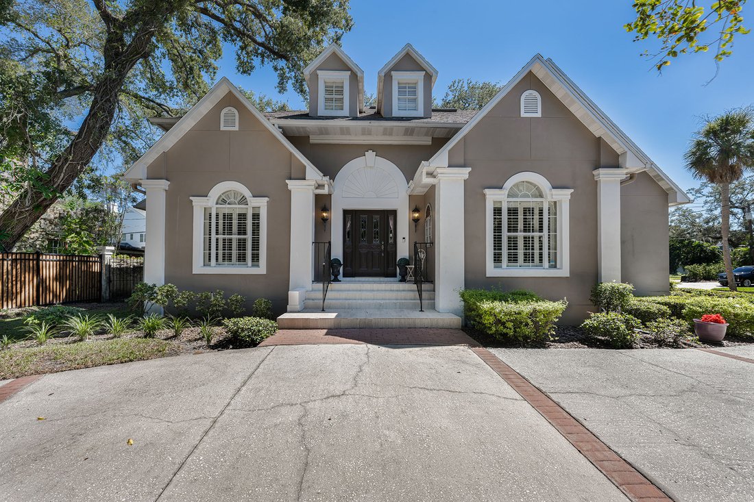 House in Tampa, Florida, United States 2 - 19011374