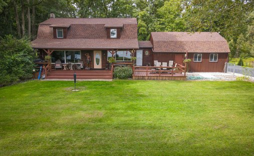 House in Vienna Township, Michigan, United States 1