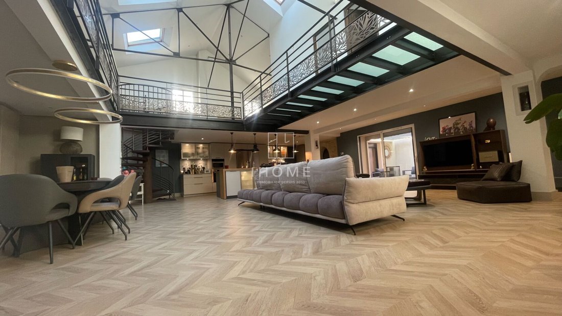 Villa a Centre, Angers, Francia 1 - 19014838