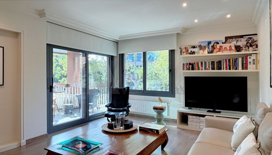 Apartment in Sarrià-Sant Gervasi, Barcelona, Spain 2 - 19012984