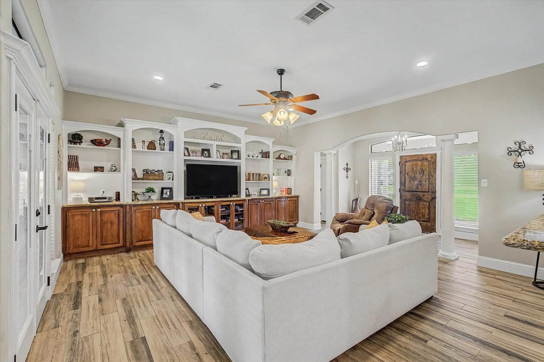 House in Angleton, Texas, United States 5 - 19014638