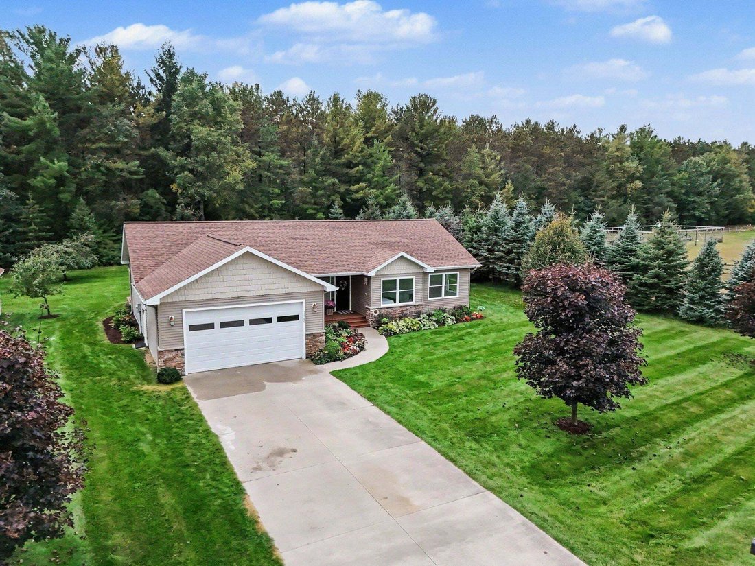 House in Traverse City, Michigan, United States 1 - 19013577