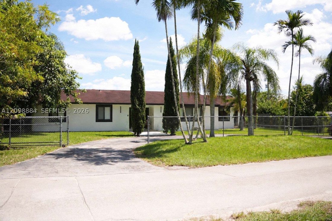 House in Miami, Florida, United States 1 - 19013414