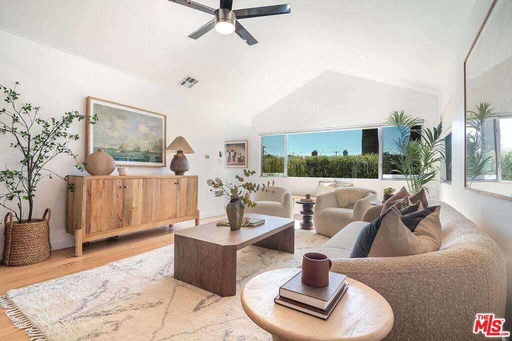 House in Los Angeles, California, United States 3 - 19012507