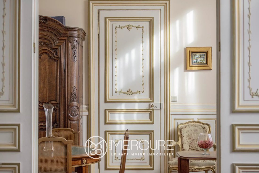 Estate in Centre Ville, Bethune, France 5 - 19010670