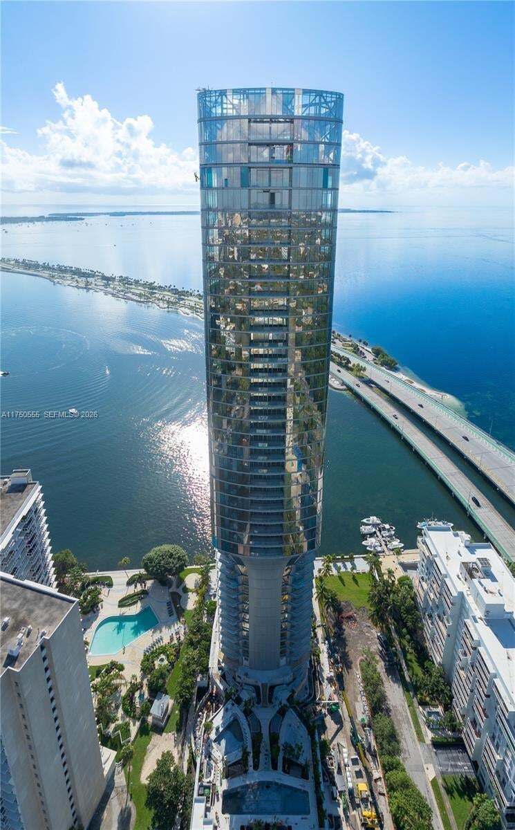 Condo in Miami, Florida, United States 5 - 16636132
