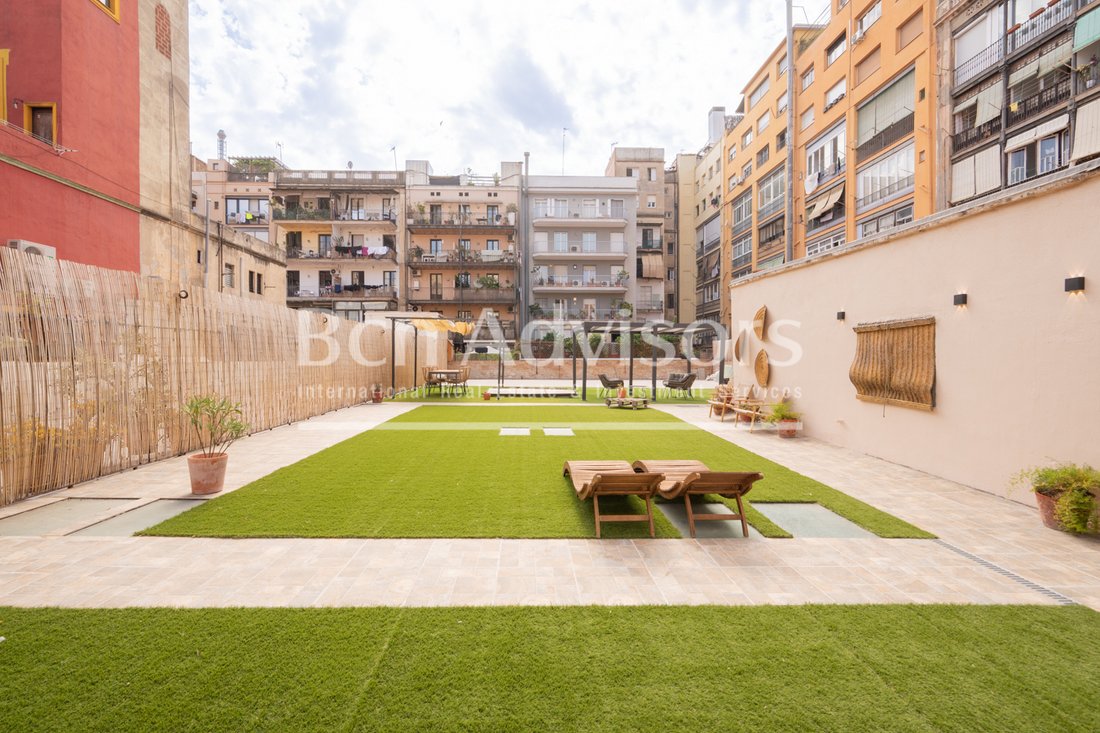 Apartment in Eixample, Barcelona, Spain 1 - 19015226
