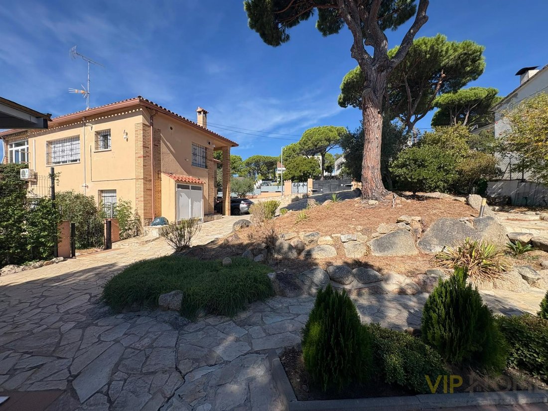 Chalet in Santa Cristina d'Aro, Catalonia, Spain 4 - 19009786