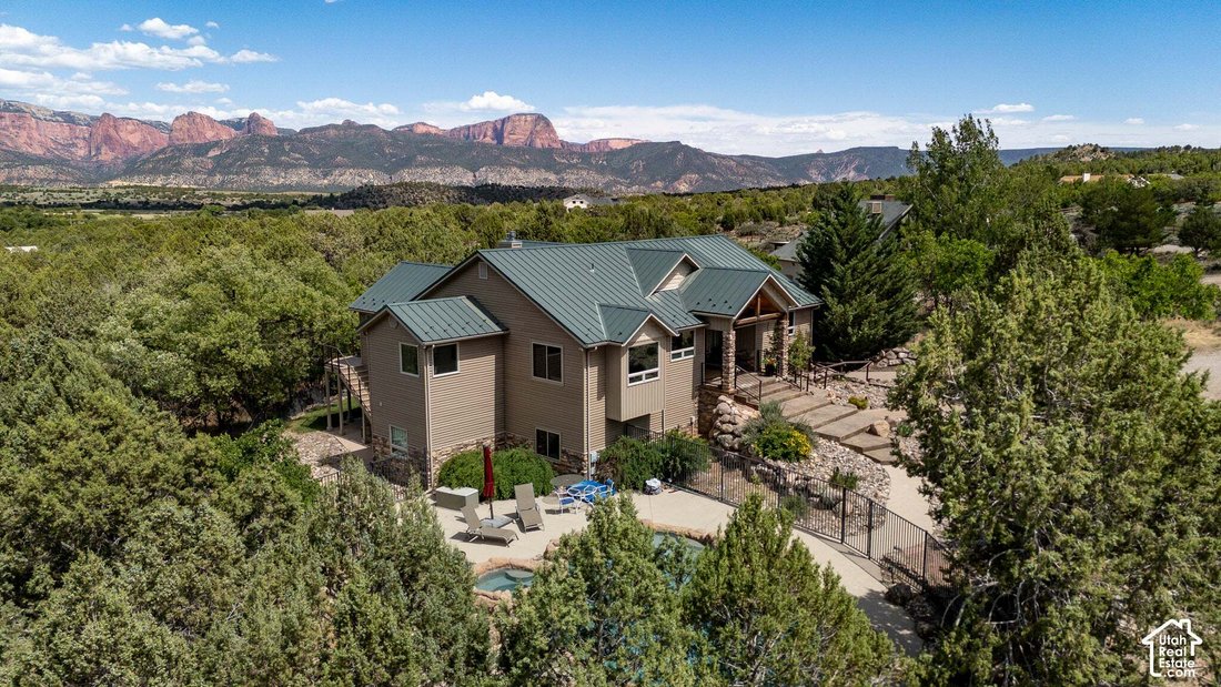 House in New Harmony, Utah, United States 3 - 18084647