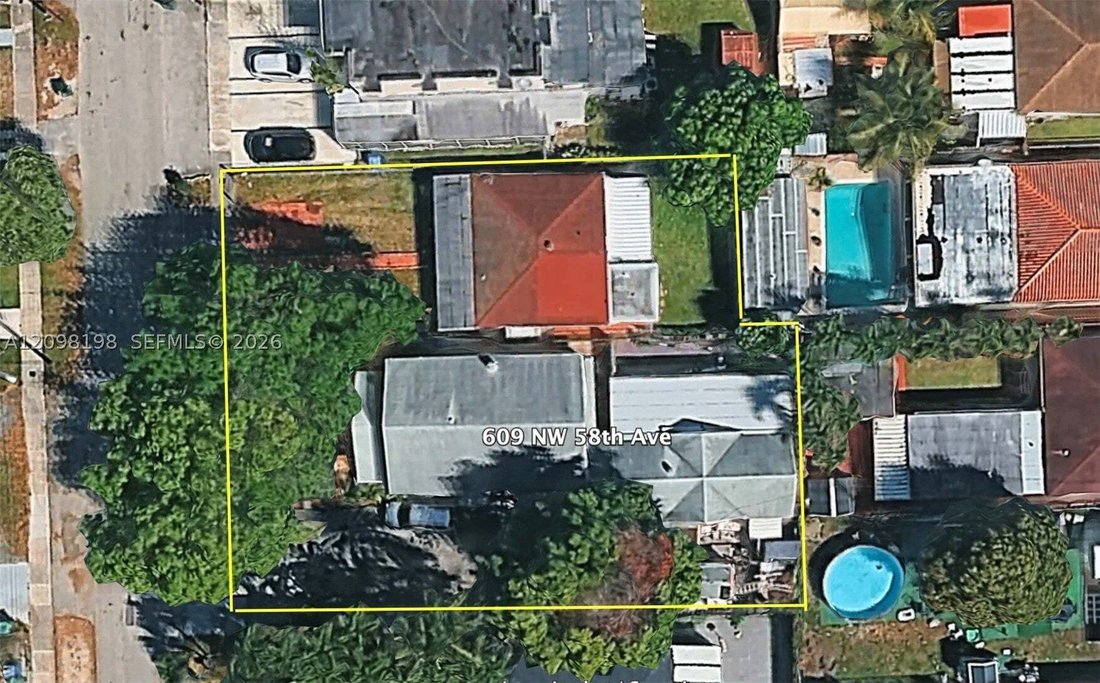 House in Miami, Florida, United States 1 - 19013325