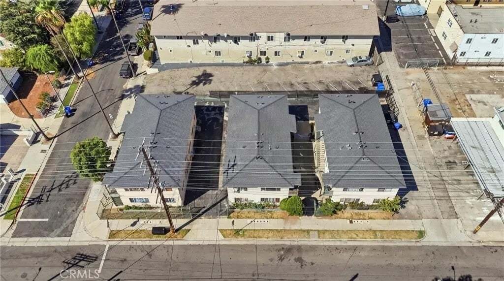 Los Angeles, California, United States 4 - 19014168