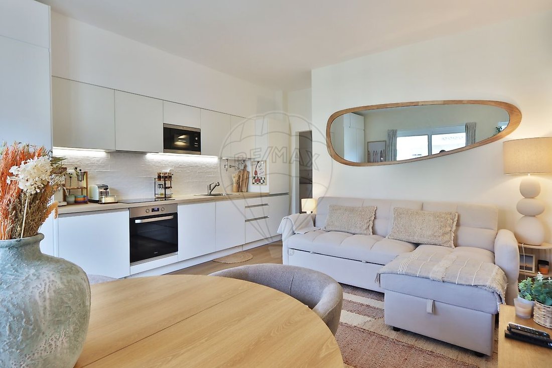Apartment in Estoril, Cascais e Estoril, Lisbon 2 - 19010097