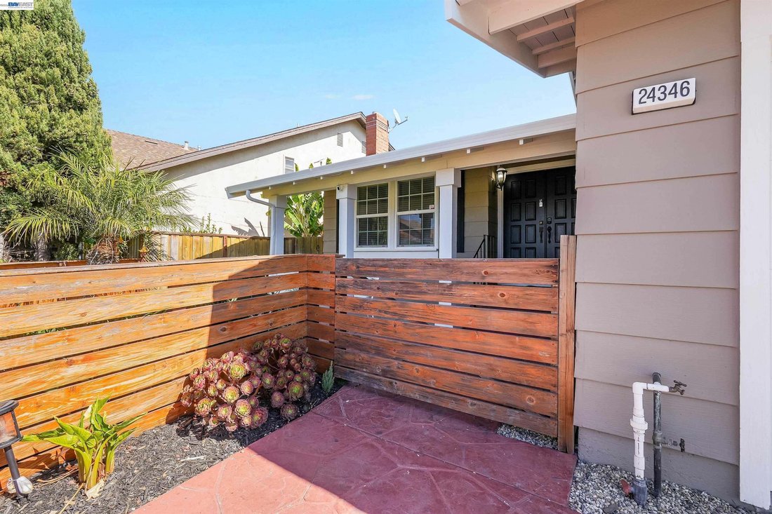 House in Hayward, California, United States 5 - 19012982