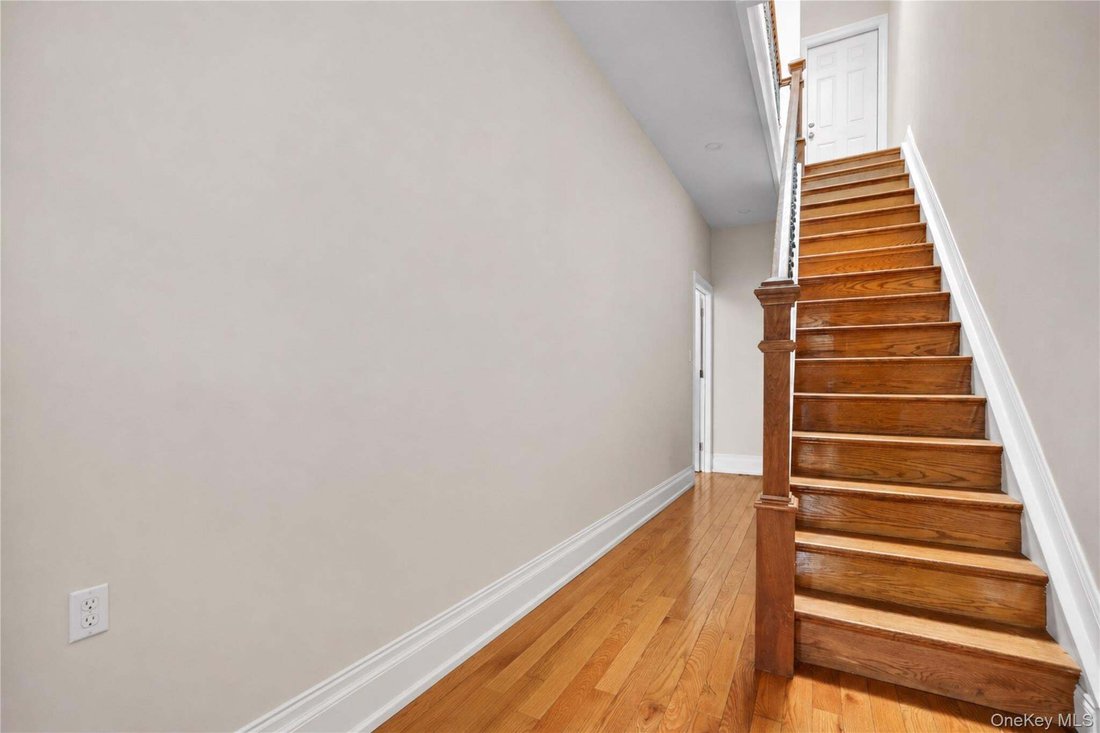 House in New York, New York, United States 2 - 19012697
