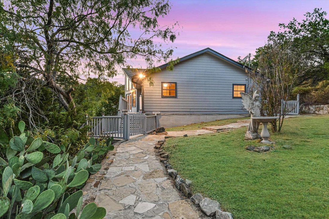 House in Austin, Texas, United States 5 - 19009656