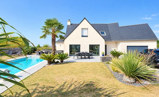 Villa in Sarzeau, Brittany, France 1