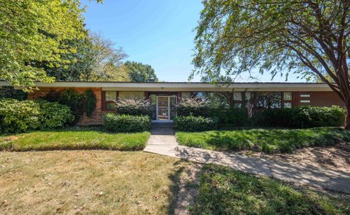 House in Vestavia Hills, Alabama, United States 1