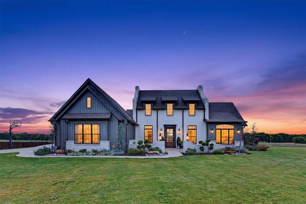 House in Waxahachie, Texas, United States 1 - 19014340