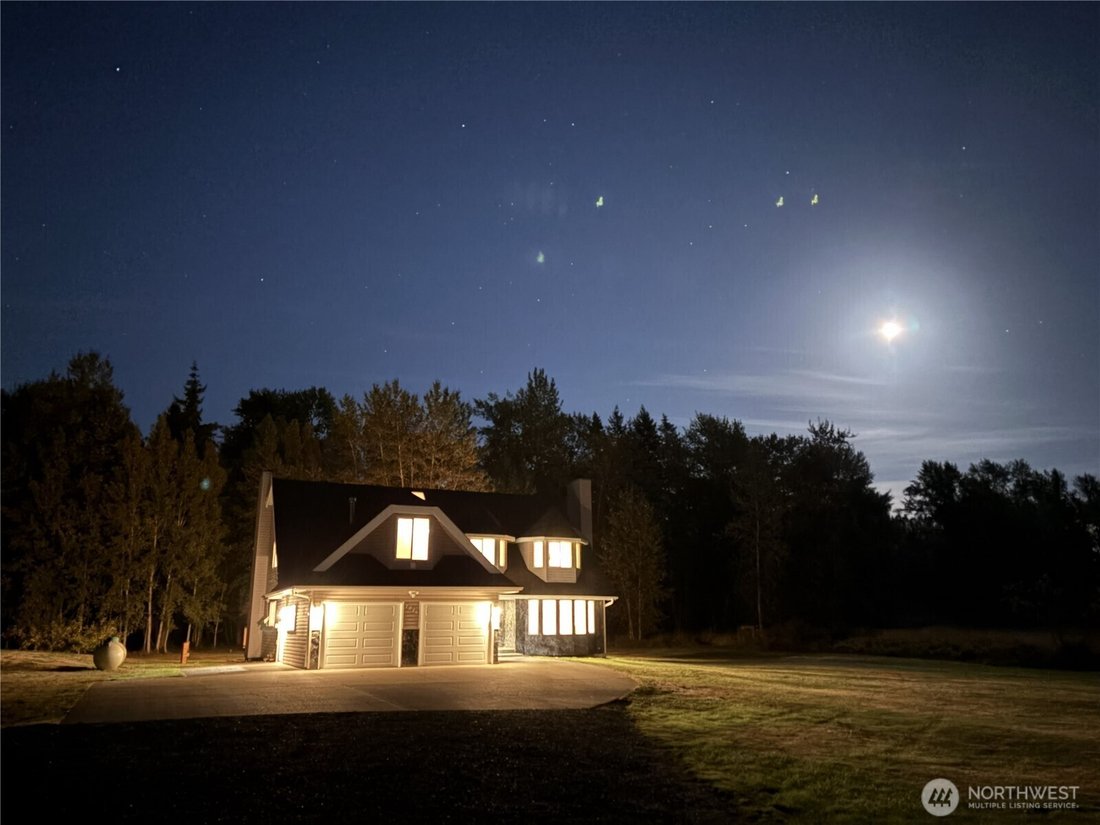 House in Custer, Washington, United States 2 - 19014090