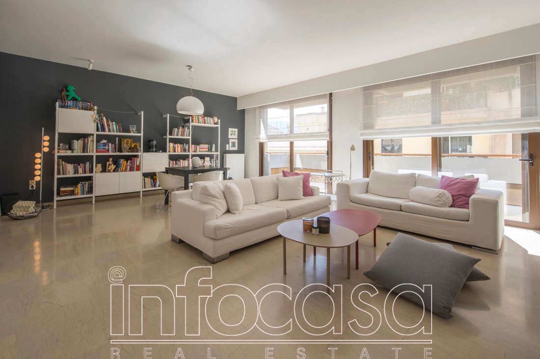 Apartment in Sunoikia Kolonakiou, 1st District of Athens, Athens 1 - 19009552