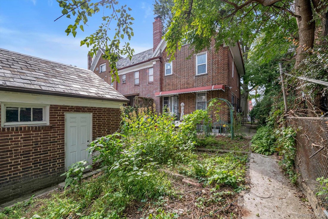 House in New York, New York, United States 4 - 18939479