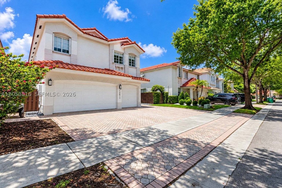 Casa a Doral, Florida, Stati Uniti 1 - 18433703