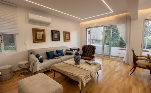 Casa in Glifada, Attica, Grecia 1