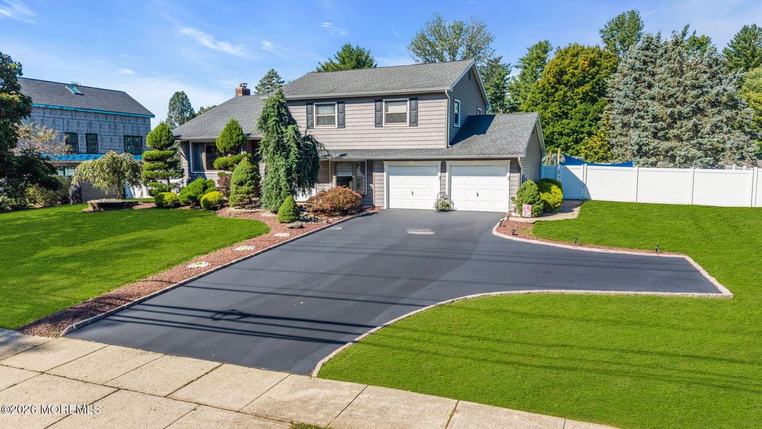 House in Freehold Township, New Jersey, United States 2 - 19009119