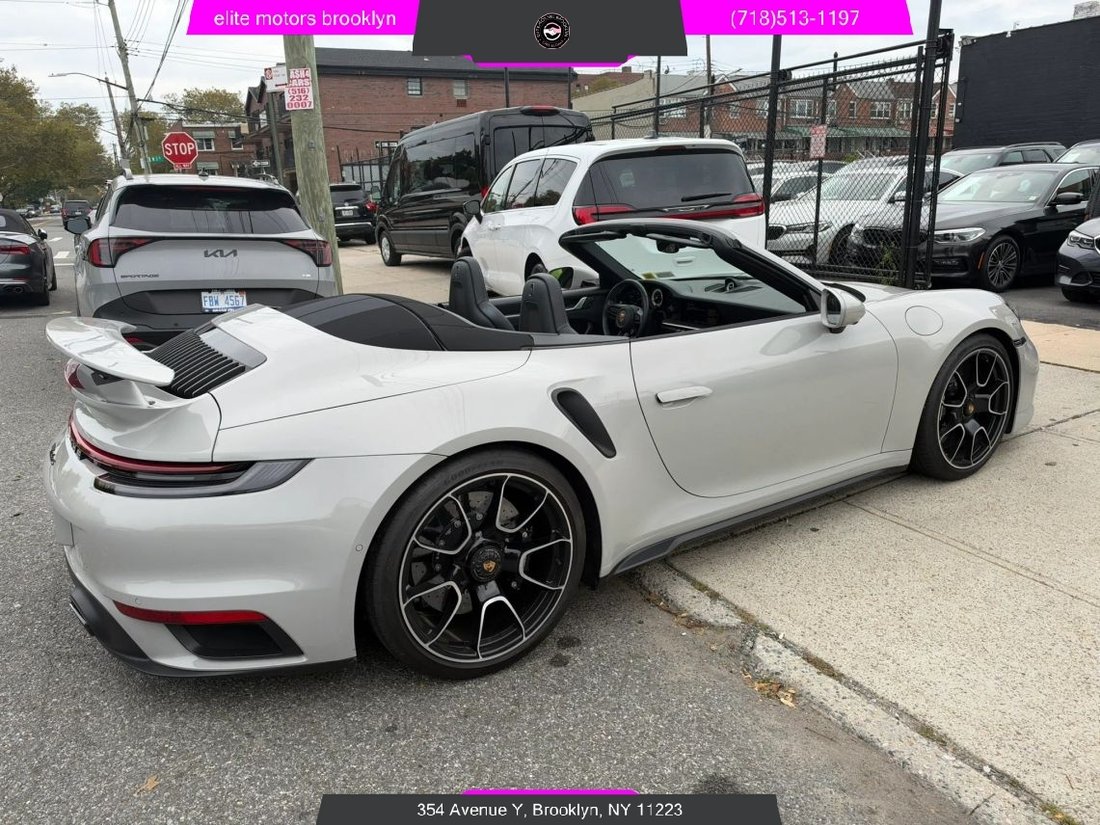 Cabriolet in Brooklyn, NY, United States 4 - 19016006