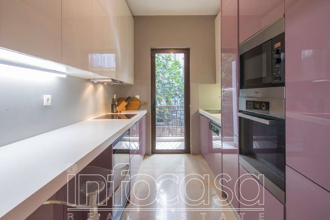 Apartment in Sunoikia Kolonakiou, 1st District of Athens, Athens 5 - 19009552