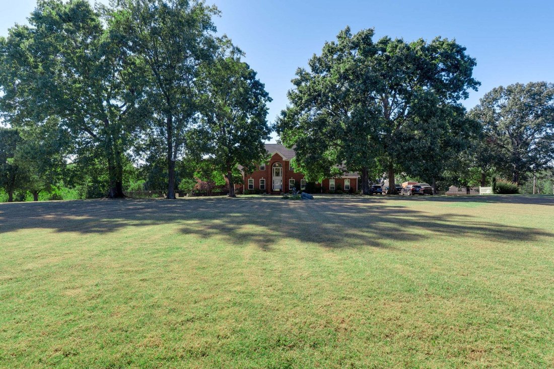 House in Cottontown, Tennessee, United States 3 - 19009349