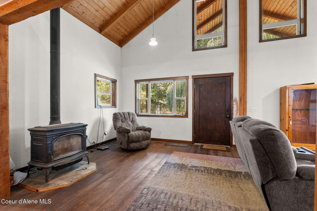House in Naples, Idaho, United States 3 - 19011943