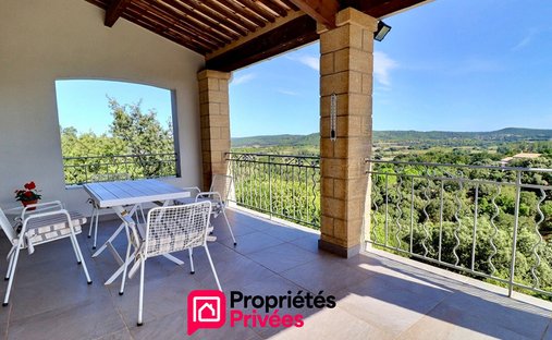 Villa in Uzès, Occitania, France 1