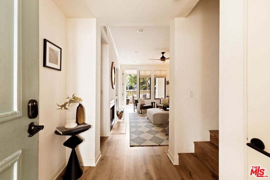 Condo in Los Angeles, California, United States 2 - 19012484