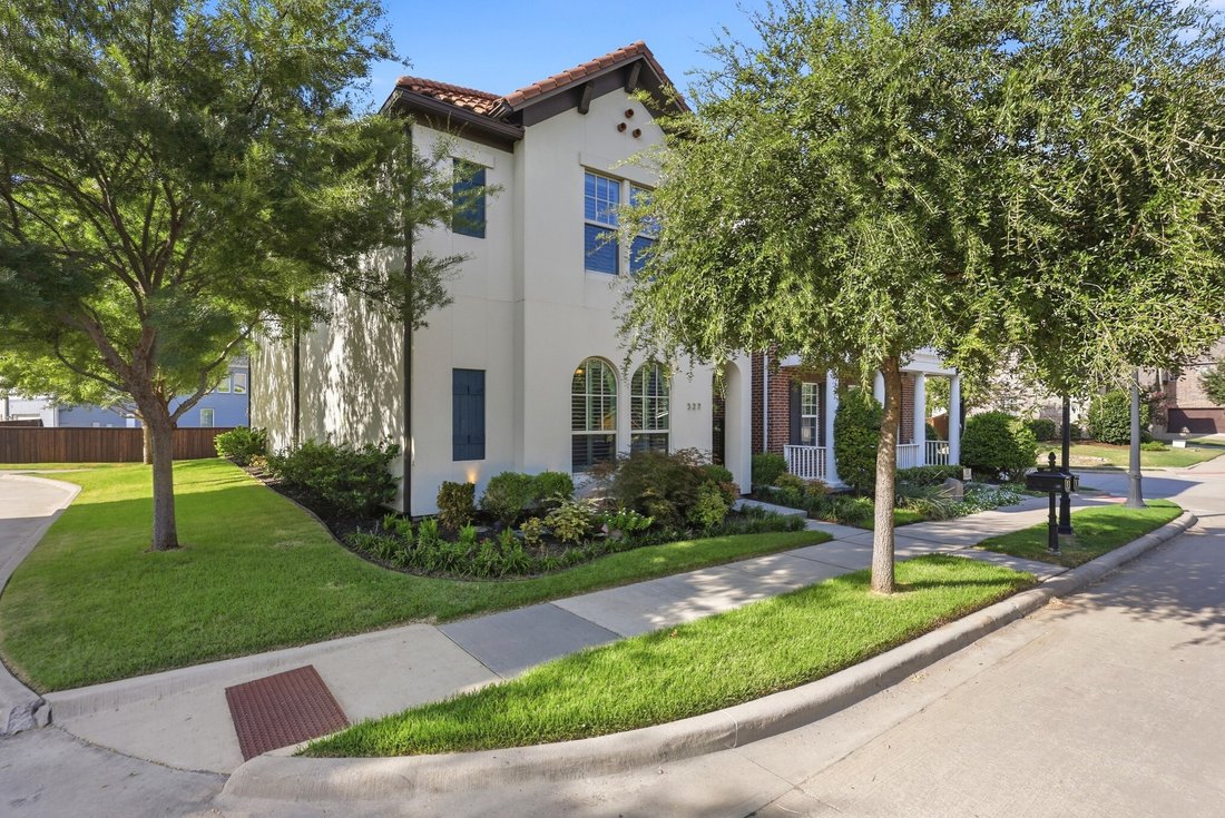 House in Lewisville, Texas, United States 1 - 19013976